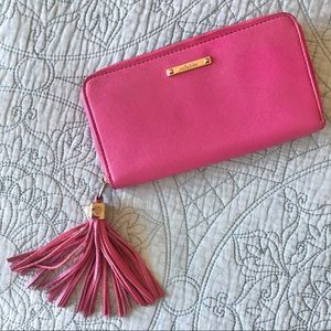 Stella & Dot Mercer Tassel Zipper Wallet Pink Red